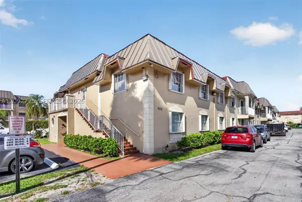 501 SE 8th St #204, Deerfield Beach, FL 33441