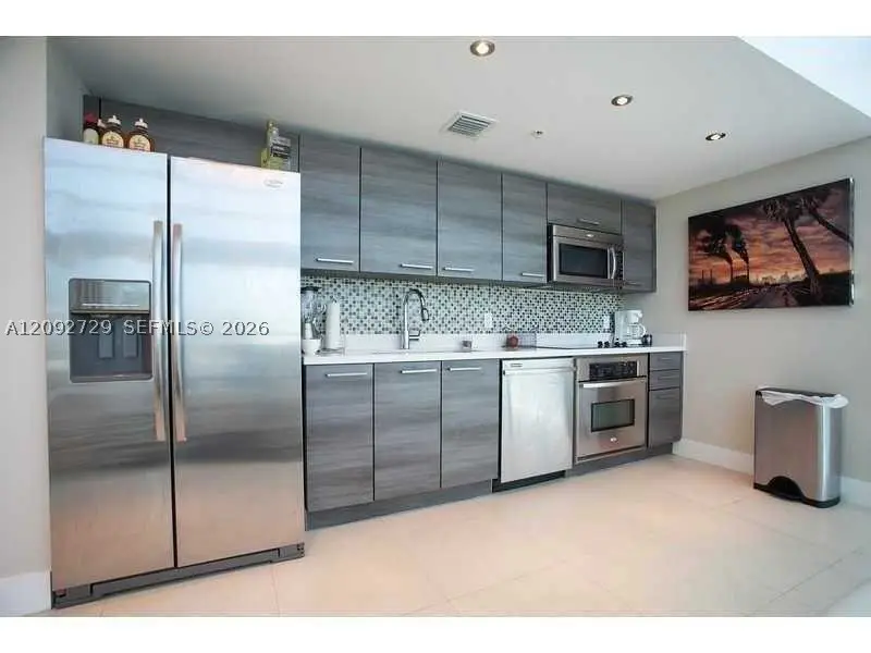 421 Meridian Ave #21, Miami Beach, FL 33139 - #3