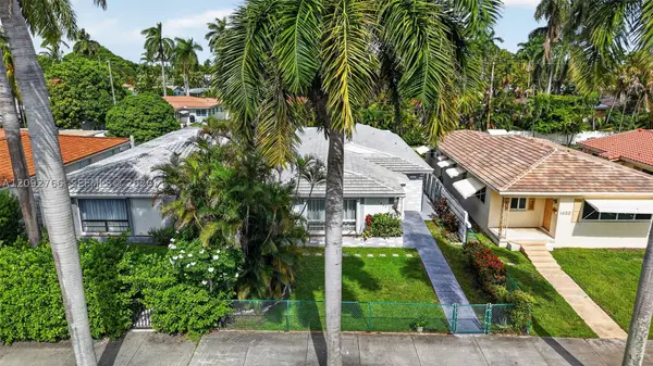 1427 Hollywood Blvd, Hollywood, FL 33020