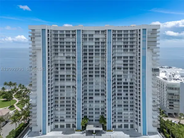 881 Ocean Dr #20E, Key Biscayne, FL 33149