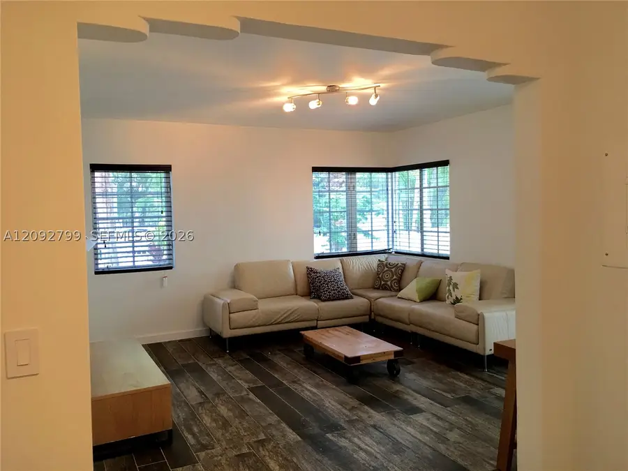 645 Michigan Ave #C, Miami Beach, FL 33139 - #3