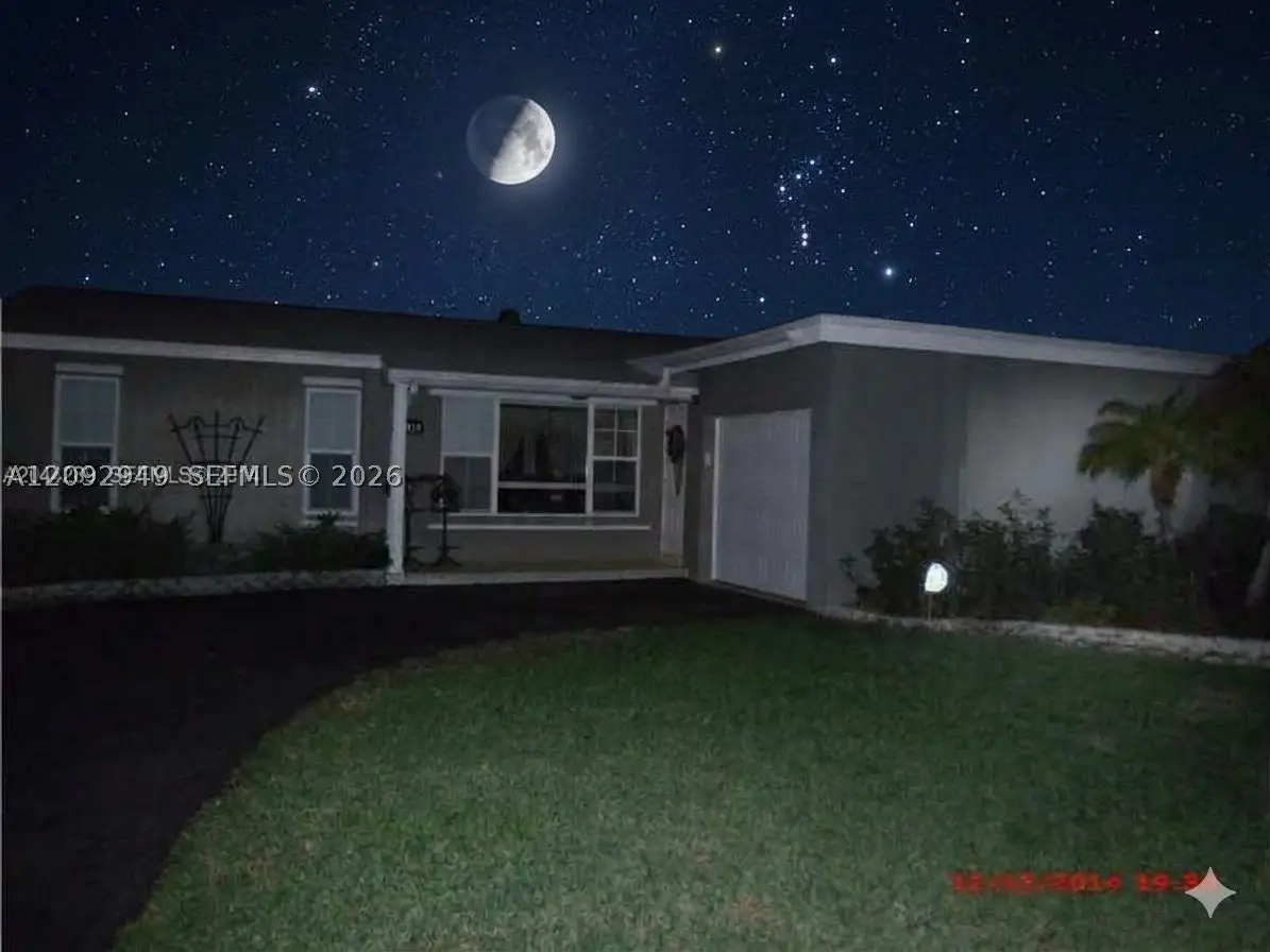 9470 NW 24th St, Sunrise, FL 33322 - #1