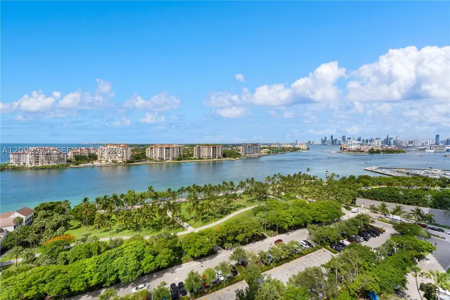 400 S Pointe Dr #1805, Miami Beach, FL 33139 - #3