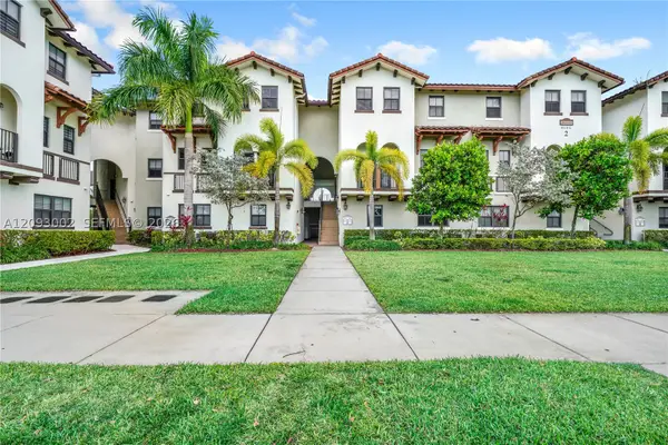 10620 NW 88th St #207, Doral, FL 33178