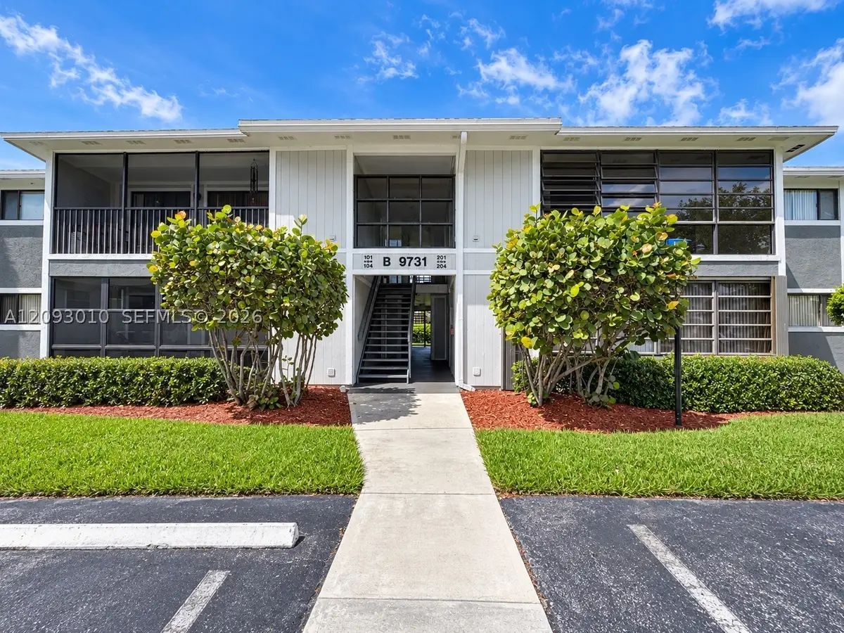 9731 Hammocks Blvd #204B, Miami, FL 33196 - #1