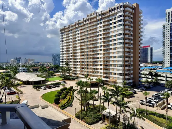 1965 S Ocean Dr #18C, Hallandale Beach, FL 33009