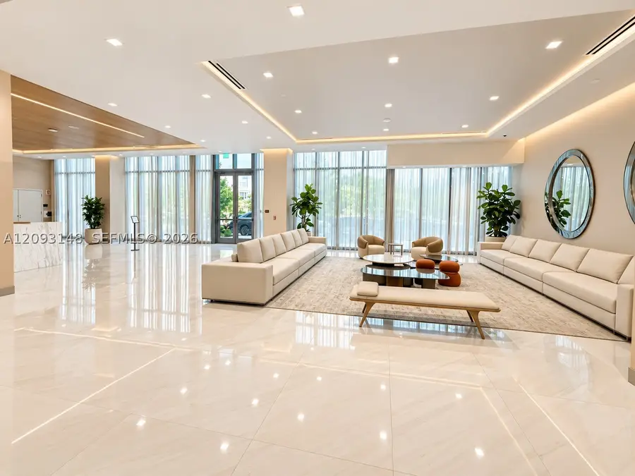 1170 E Hallandale Beach Blvd #1901, Hallandale Beach, FL 33009 - #2