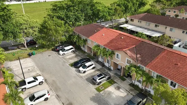 13912 SW 174th Ter #13912, Miami, FL 33177