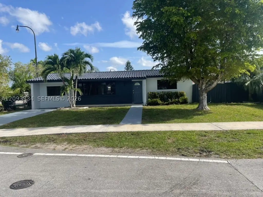 9635 SW 45th Ter, Miami, FL 33165 - #1