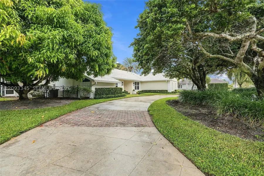 444 Glenbrook Dr, Atlantis, FL 33462 - #2