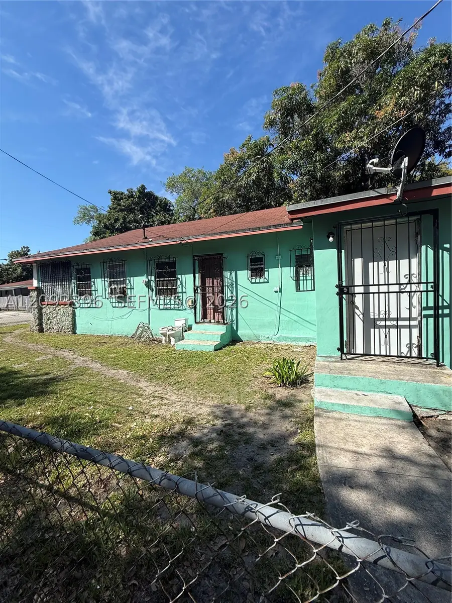 105 NW 58th St, Miami, FL 33127 - #2