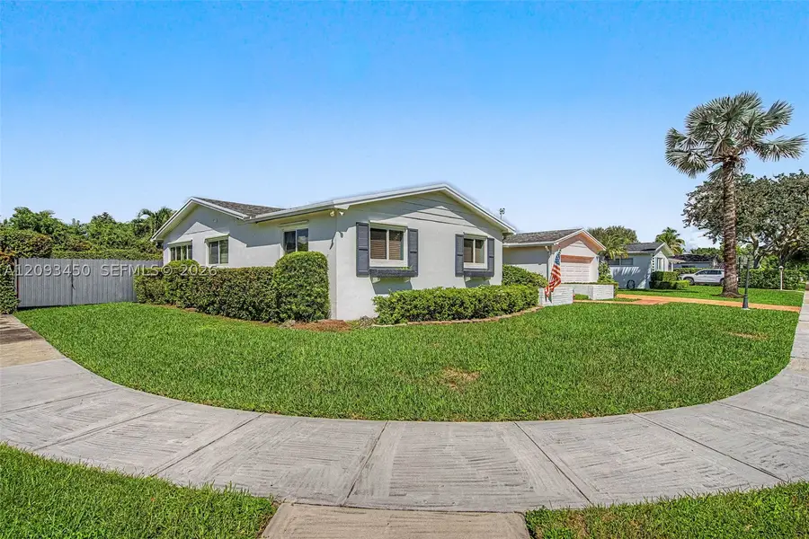 10190 SW 99th Ave, Miami, FL 33176 - #2