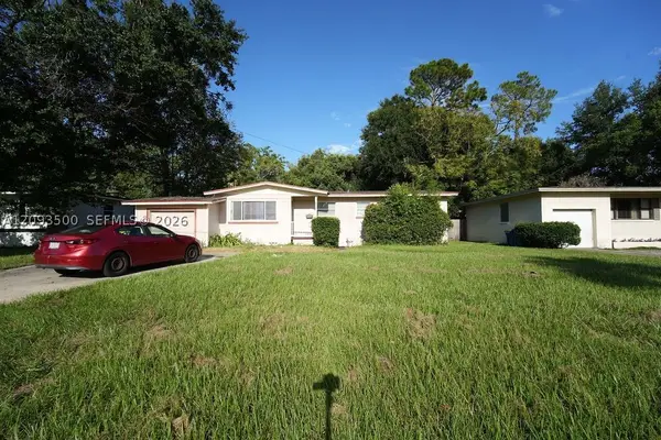 3511 Cesery Blvd, Jacksonville, FL 32277