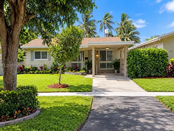 1405 NW 10th St, Dania Beach, FL 33004