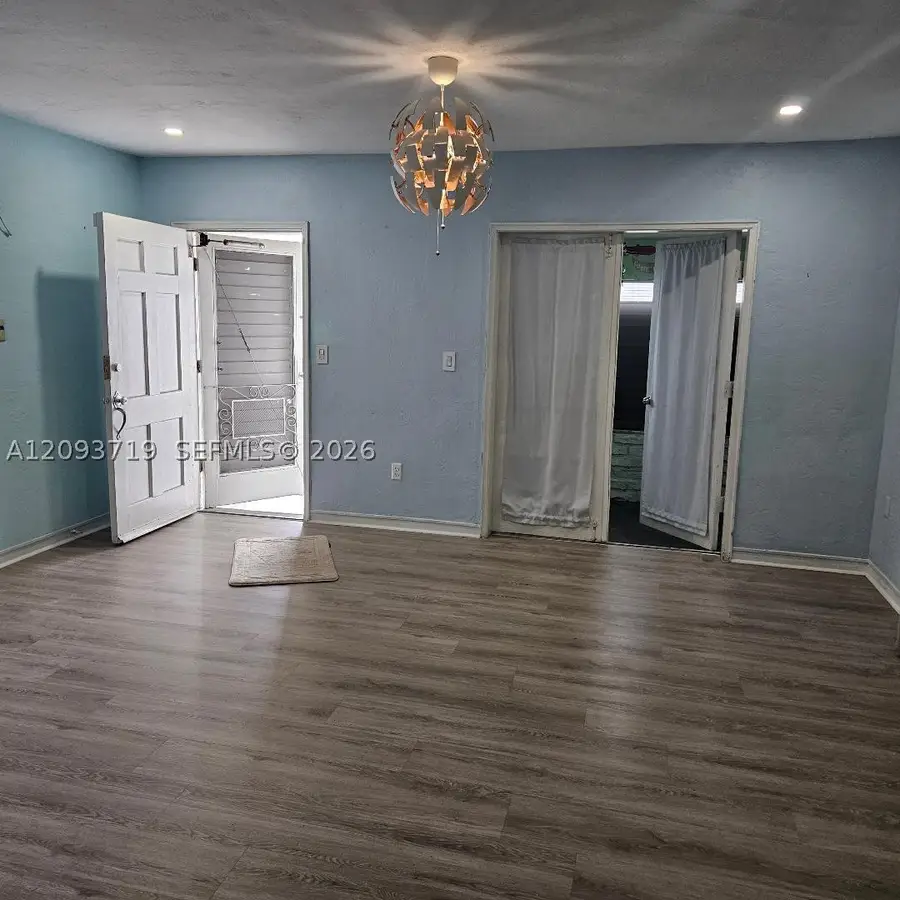 1051 SW 72nd Ct, Miami, FL 33144 - #3