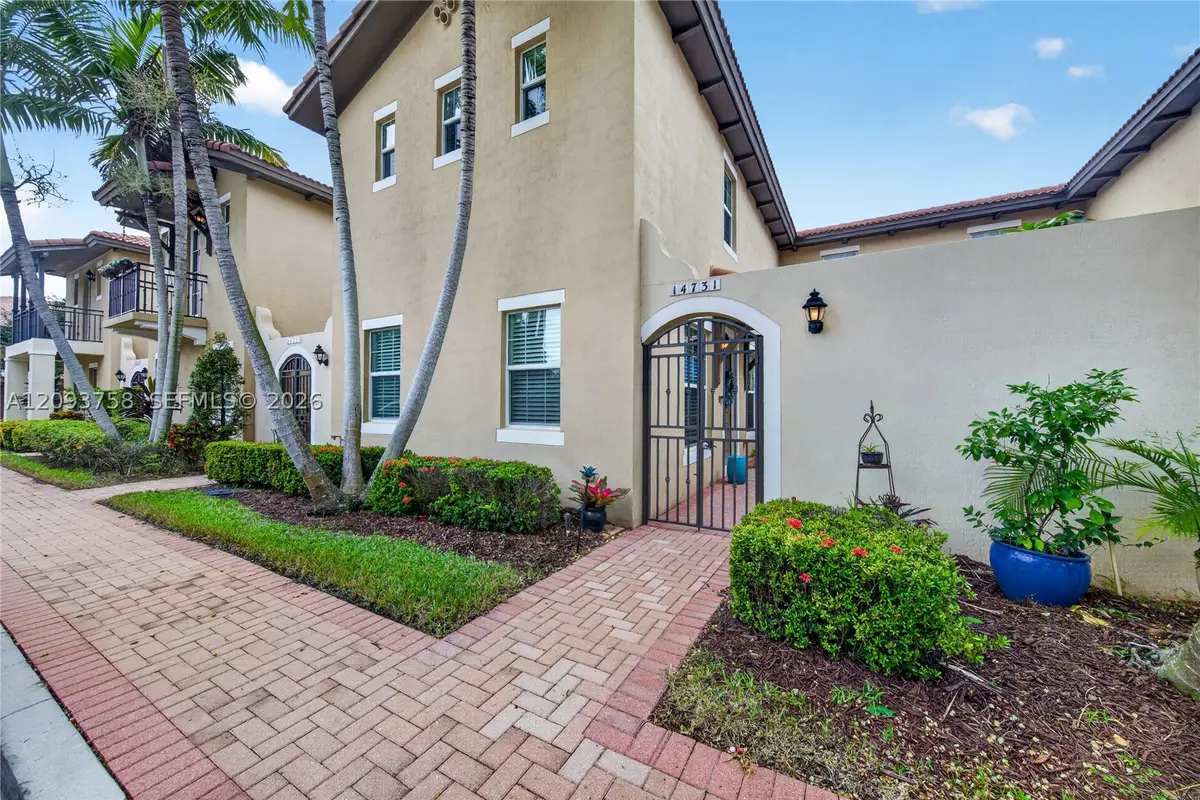 14731 SW 15th Ct, Pembroke Pines, FL 33027 - #1