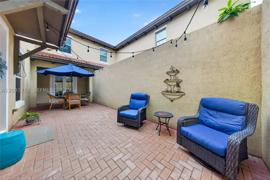14731 SW 15th Ct, Pembroke Pines, FL 33027 - #2