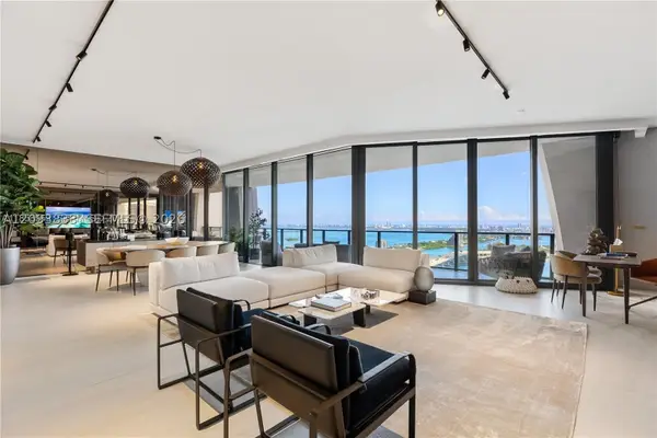 1000 Biscayne Blvd #3502, Miami, FL 33132