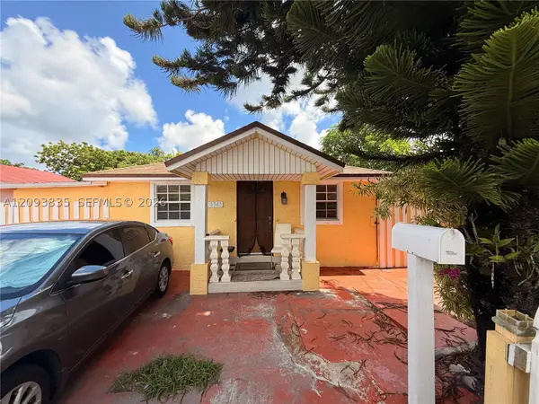 10341 NW 6th Ave, Miami, FL 33150