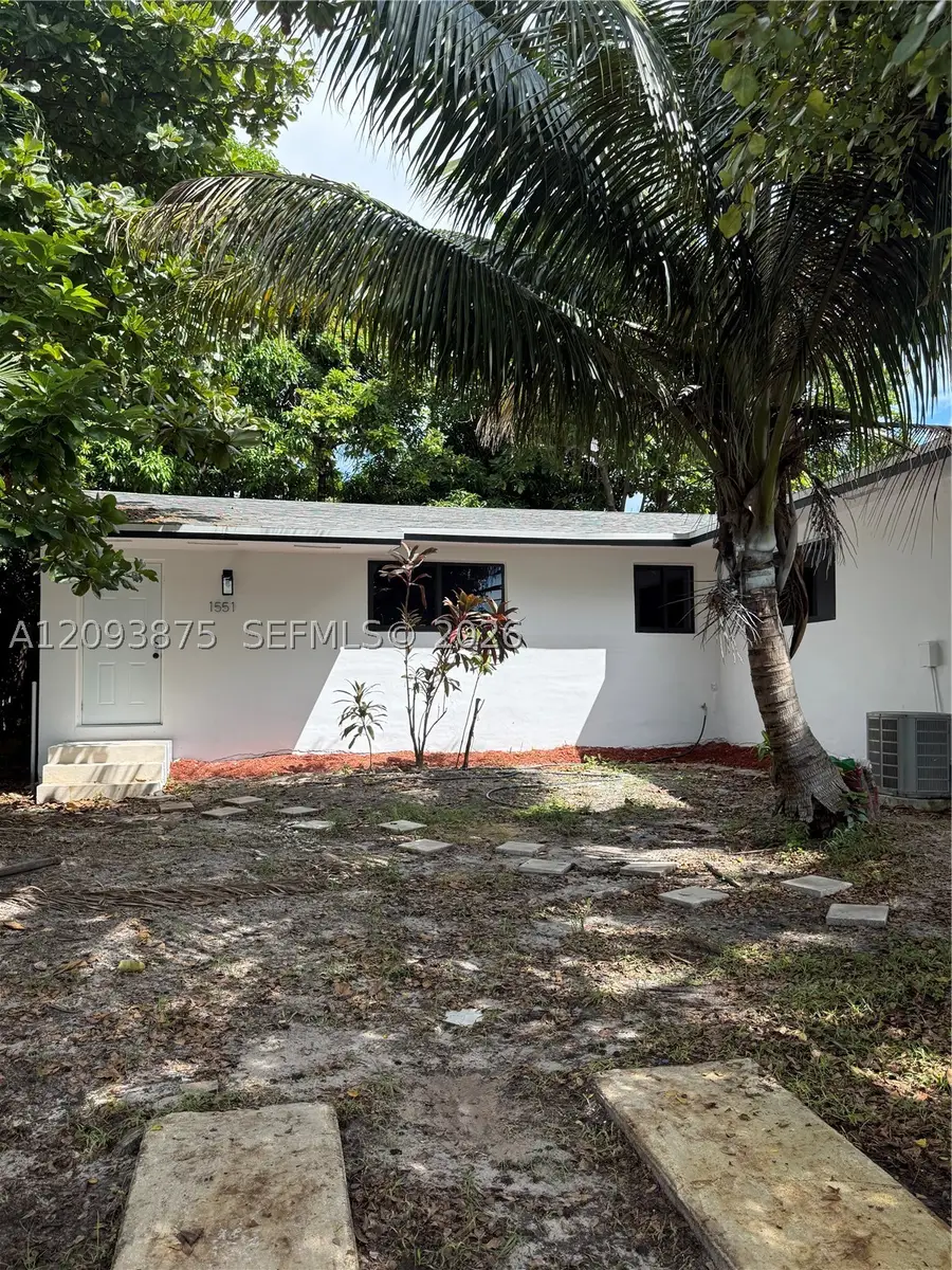 1551 NE 117th St, Miami, FL 33161 - #2