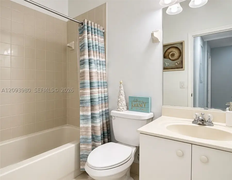 4205 NE 22nd Dr, Homestead, FL 33033 - #2