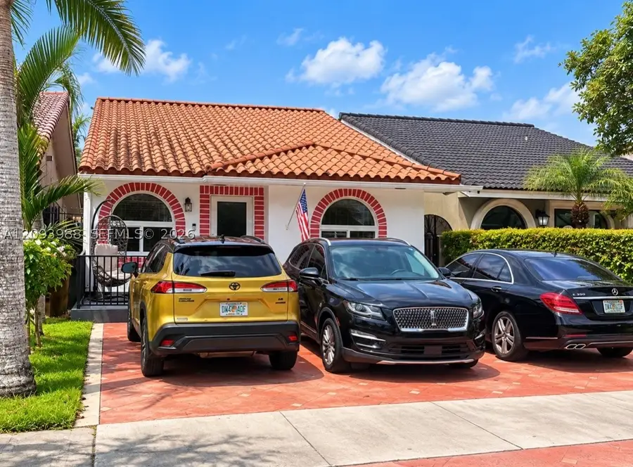 5920 W 20th Ln, Hialeah, FL 33016 - #2