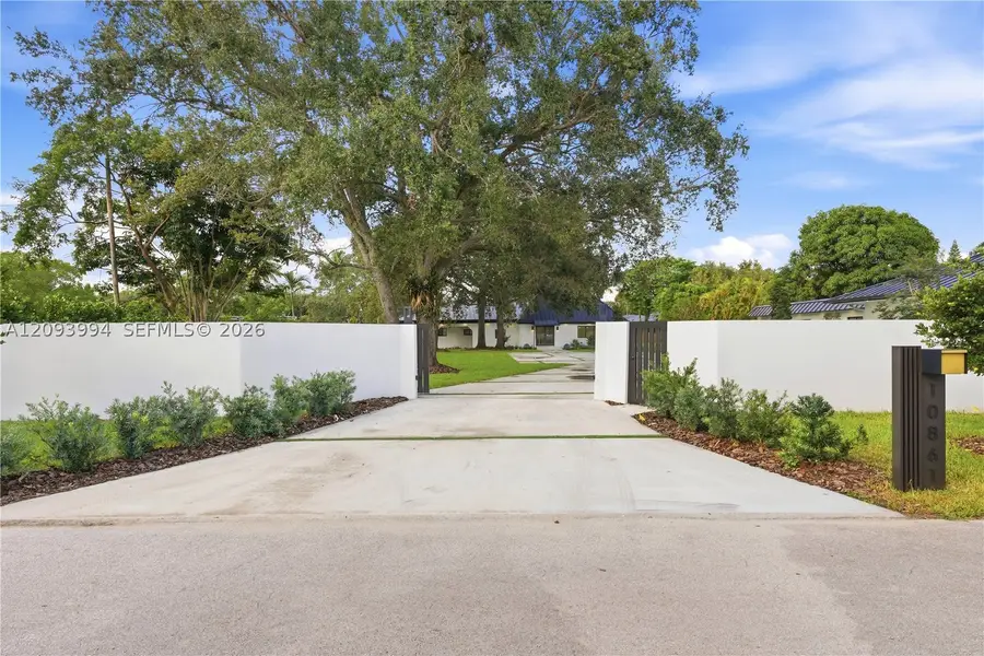 10861 SW 93rd St, Miami, FL 33176 - #3
