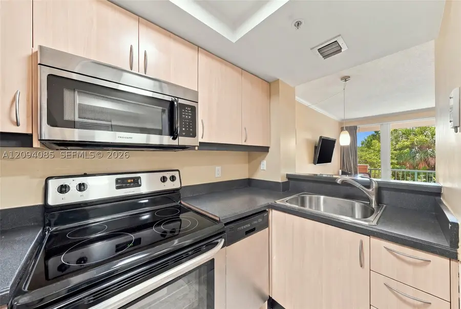 2951 S Bayshore Dr #512, Miami, FL 33133 - #3