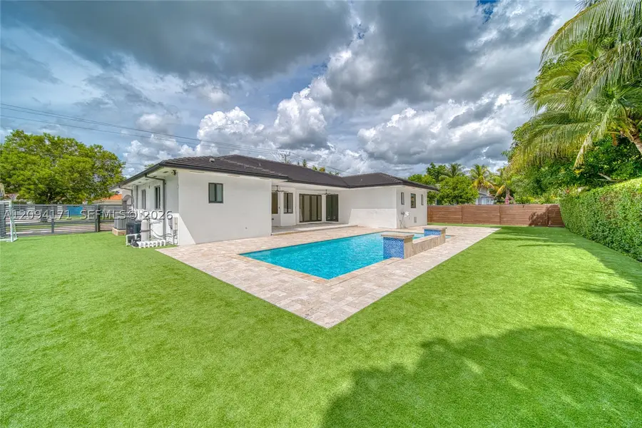 17265 SW 92nd Ct, Palmetto Bay, FL 33157 - #2