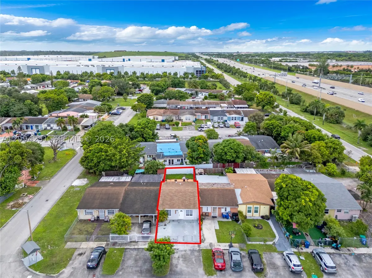 21466 NW 40th Cir Ct, Miami Gardens, FL 33055 - #1