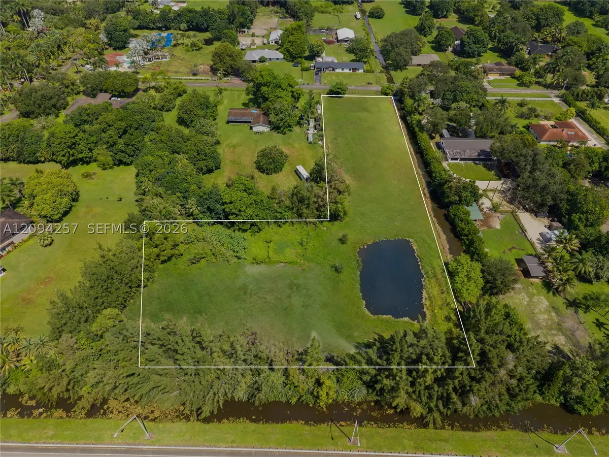 18100 SW 70th Pl, Southwest Ranches, FL 33331 - #1