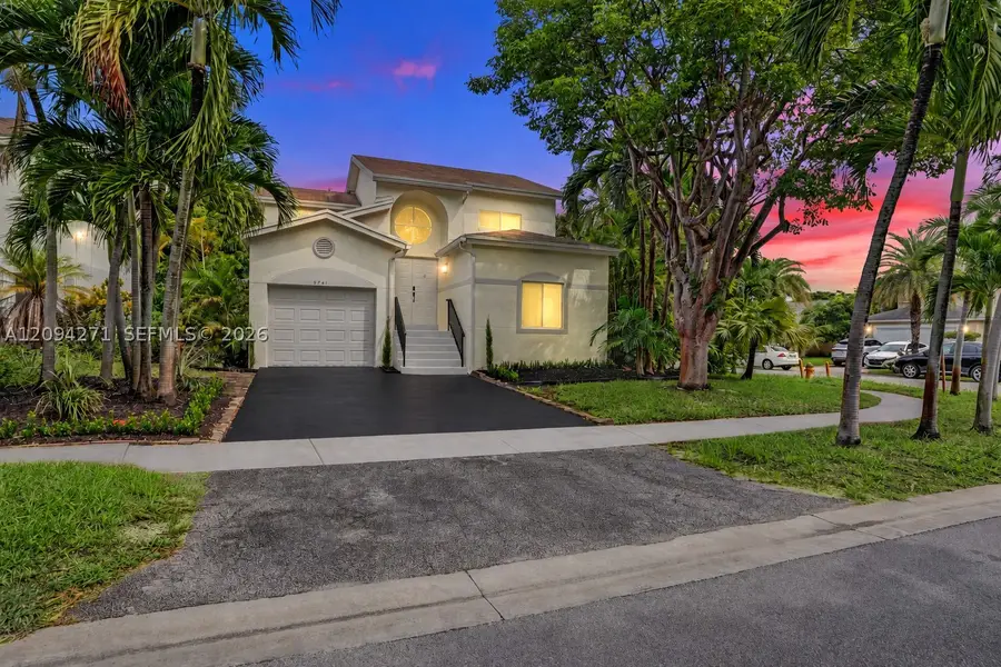 8741 SW 10th St, Pembroke Pines, FL 33025 - #3