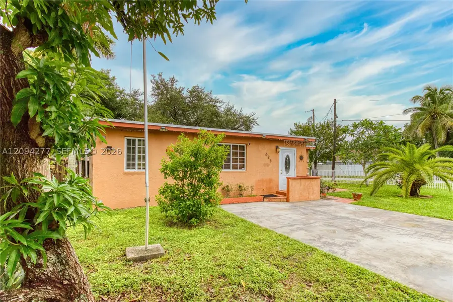 625 Columbus Pkwy, Hollywood, FL 33021 - #3