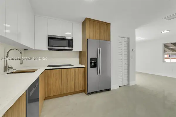 2637 Nassau Dr, Miramar, FL 33023