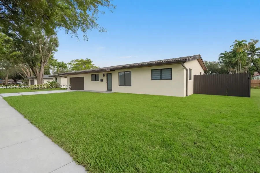 14515 Mahogany Ct, Miami Lakes, FL 33014 - #3