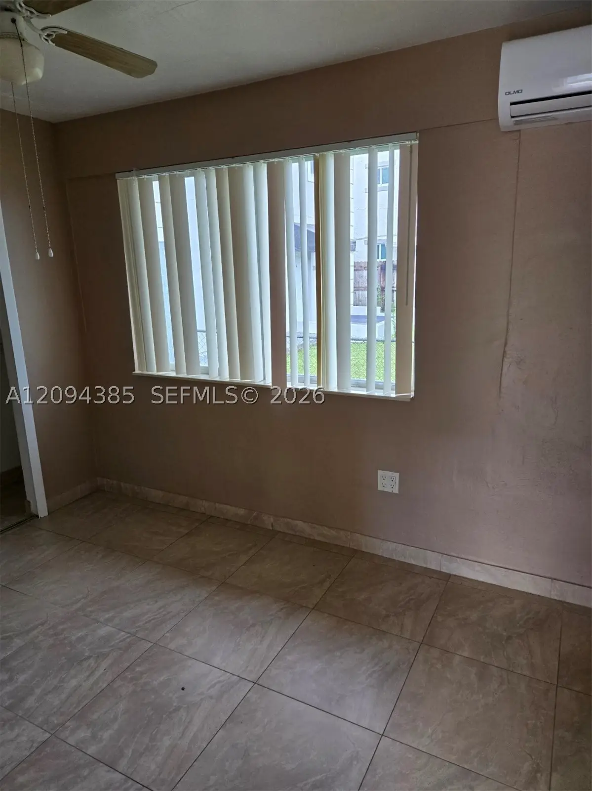 354 W 19th St, Hialeah, FL 33010 - #1