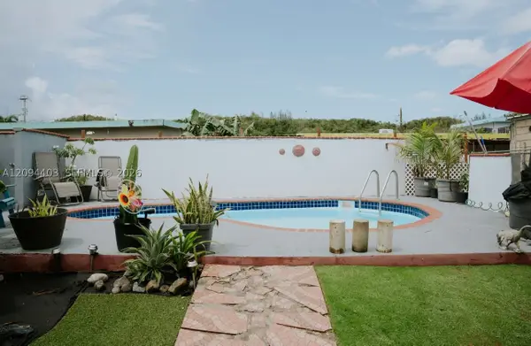 605 Repto Guayaney, Manati, PR 00674