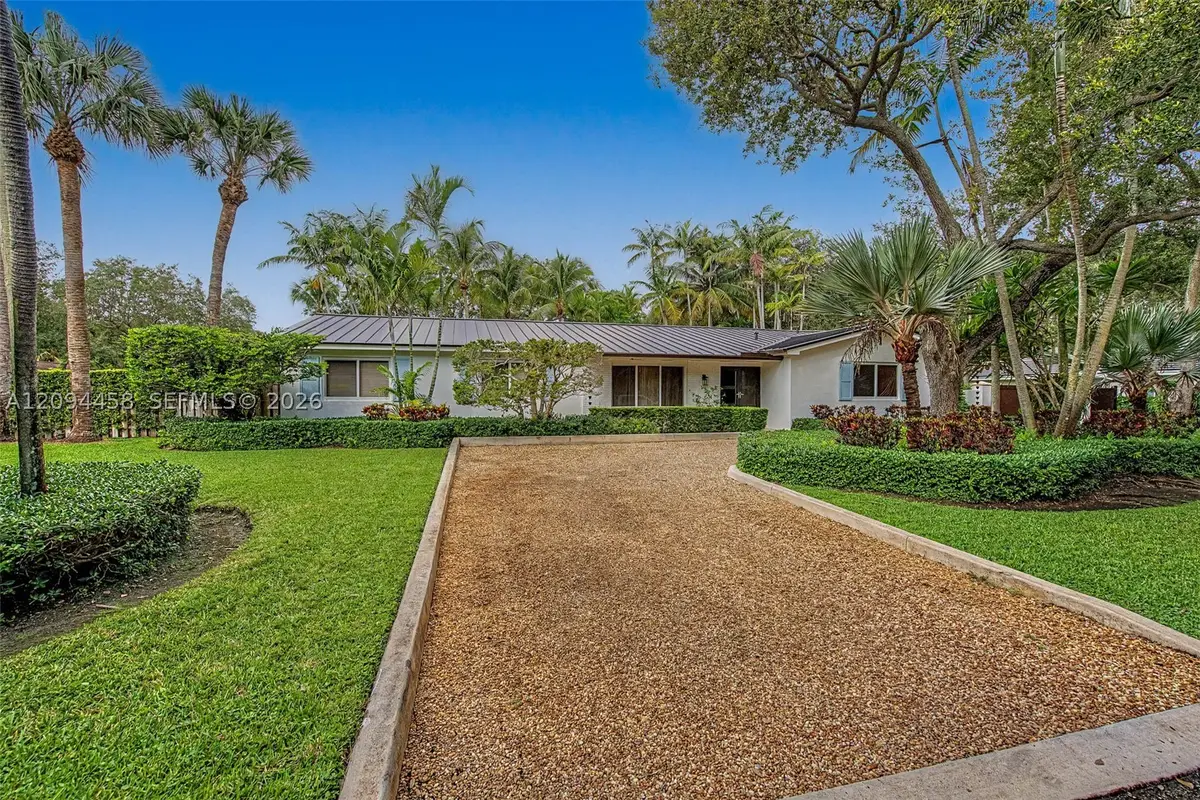 16140 SW 74th Pl, Palmetto Bay, FL 33157 - #1