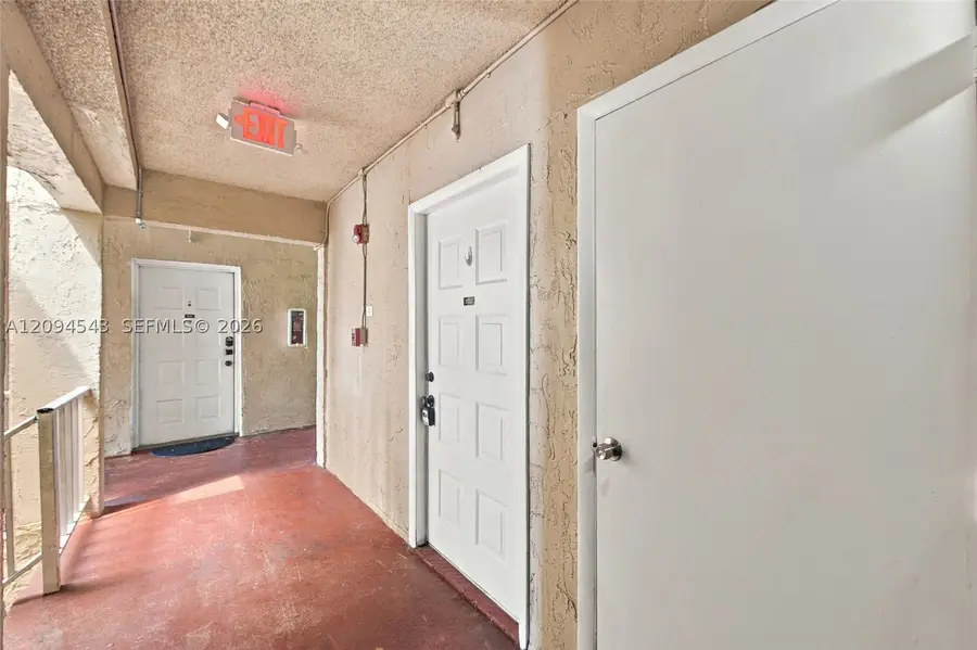 2700 Riverside Dr #302-B, Coral Springs, FL 33065 - #2