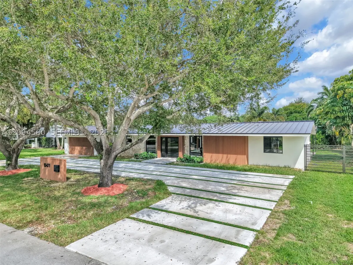 15471 SW 83rd Ave, Palmetto Bay, FL 33157 - #1