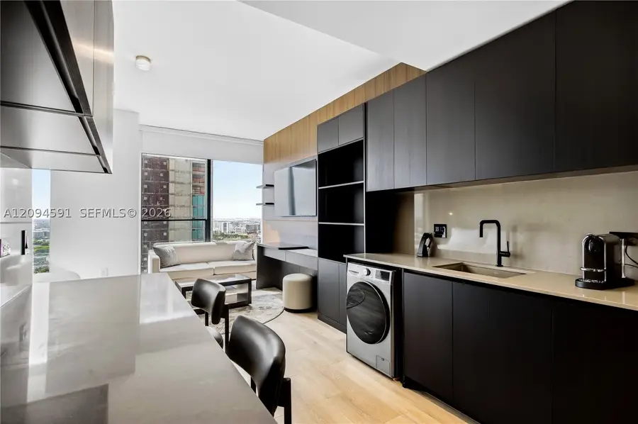 20 NE 11th St #3111, Miami, FL 33132 - #2