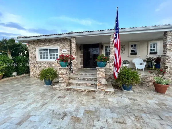 3889 NW 5th St, Miami, FL 33126