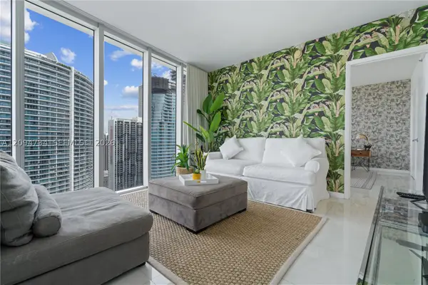 485 Brickell Ave #3904, Miami, FL 33131
