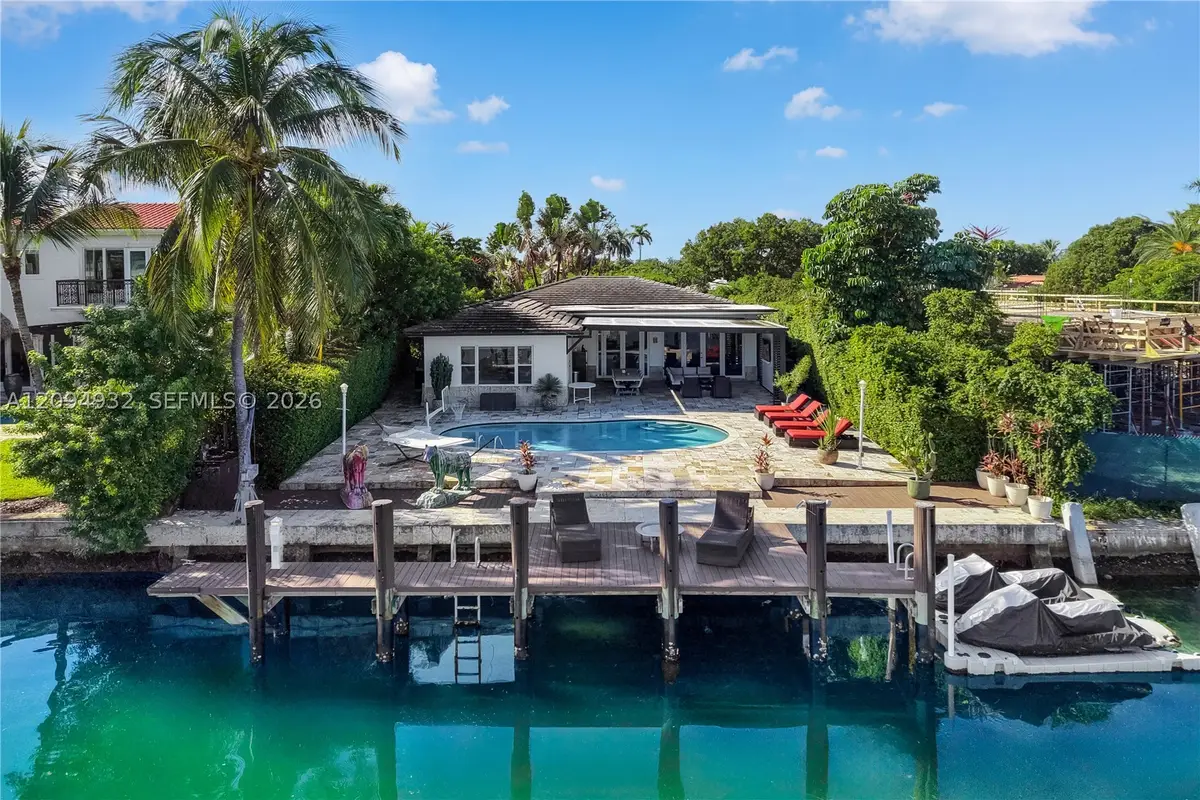 435 N Shore Dr, Miami Beach, FL 33141 - #1