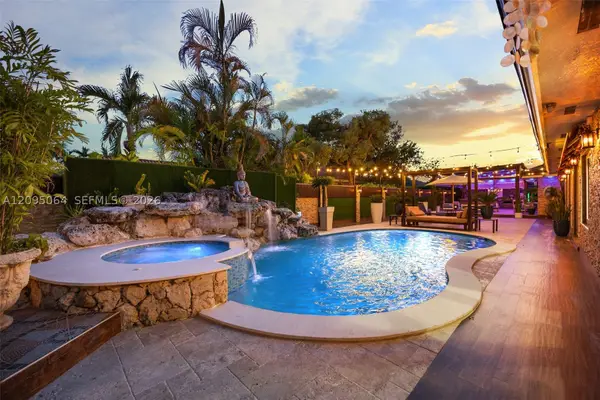 11000 SW 32nd St, Miami, FL 33165