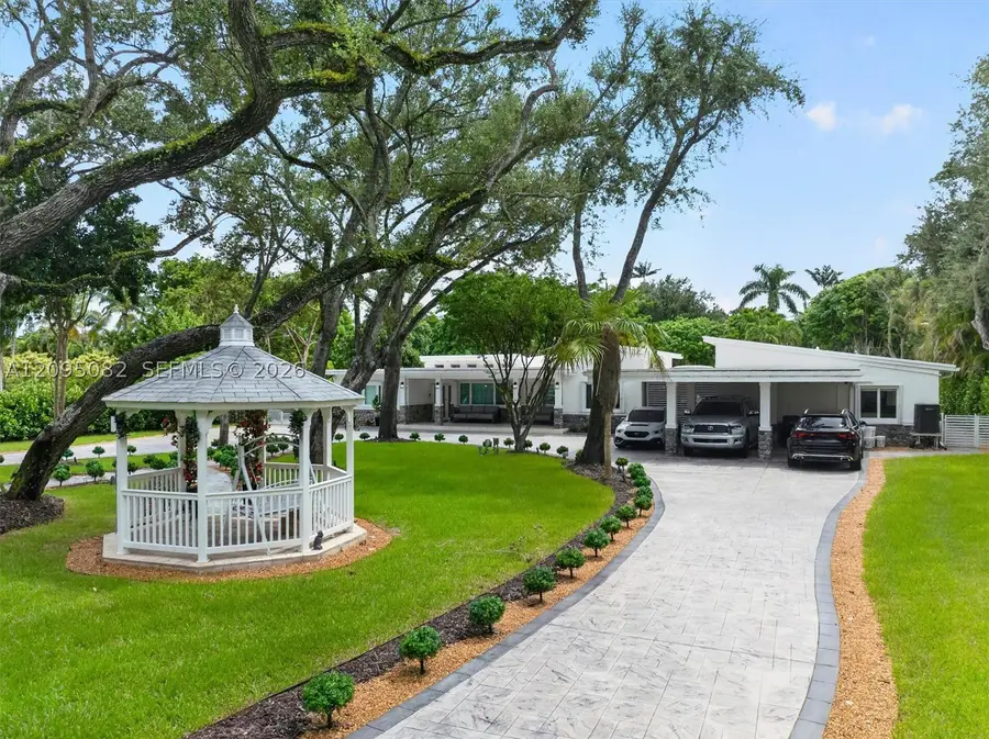 6750 SW 74th St, South Miami, FL 33143 - #2