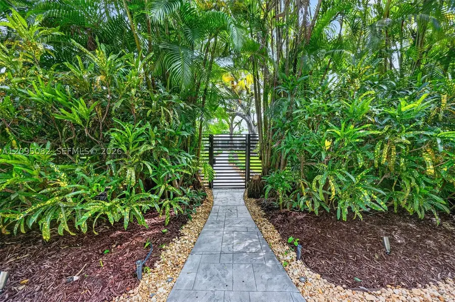 6750 SW 74th St, South Miami, FL 33143 - #3