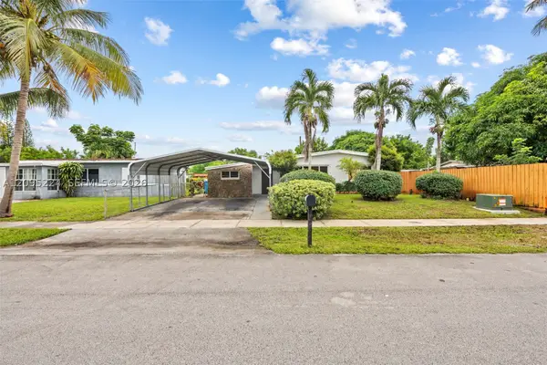 3711 SW 39th Ave, West Park, FL 33023
