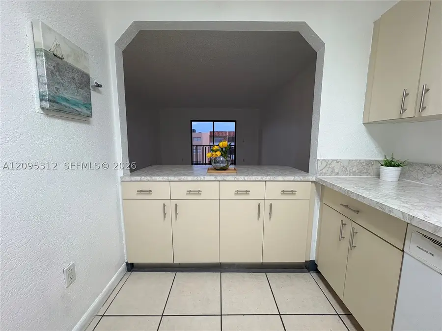6130 W 19th Ave #309, Hialeah, FL 33012 - #3