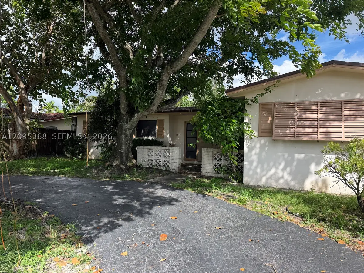 1819 N 51st Ave, Hollywood, FL 33021 - #1